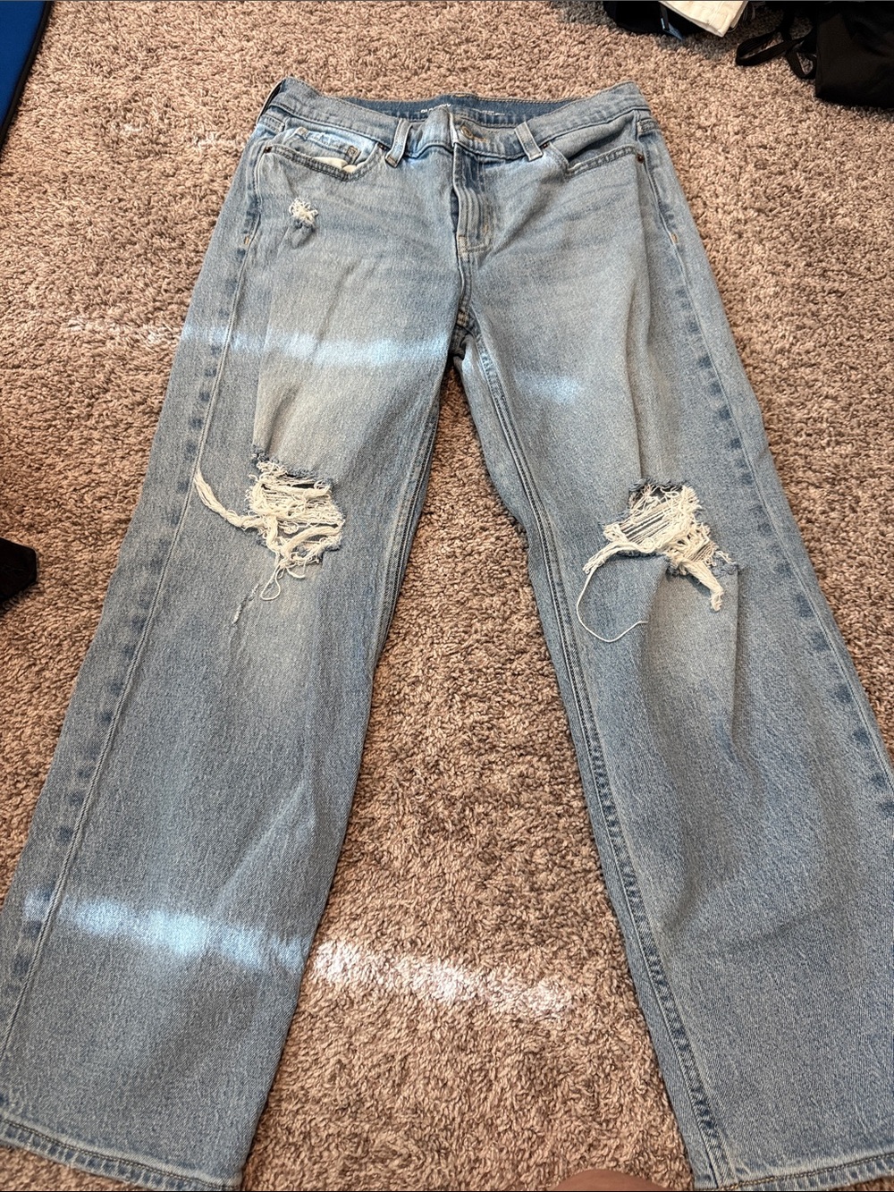 Old Navy Light Blue Distressed Boyfriend Jeans